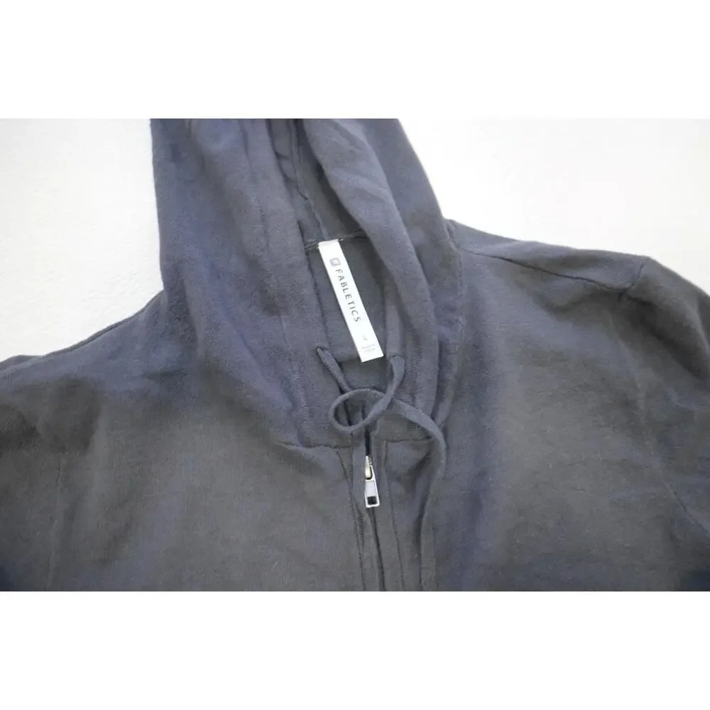 Fabletics color gray